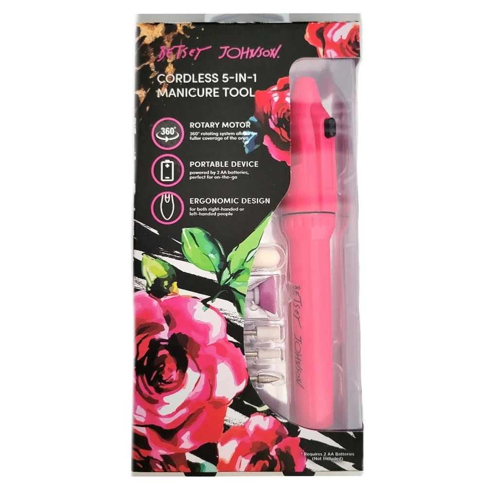 NIB Betsey Johnson Portable Manicure Tool